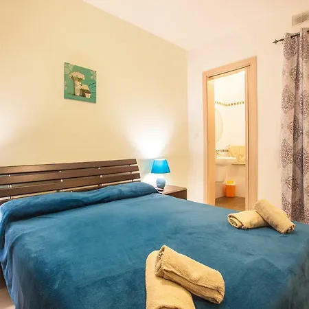 Cf11 - Seaside * St. Paul's Bay